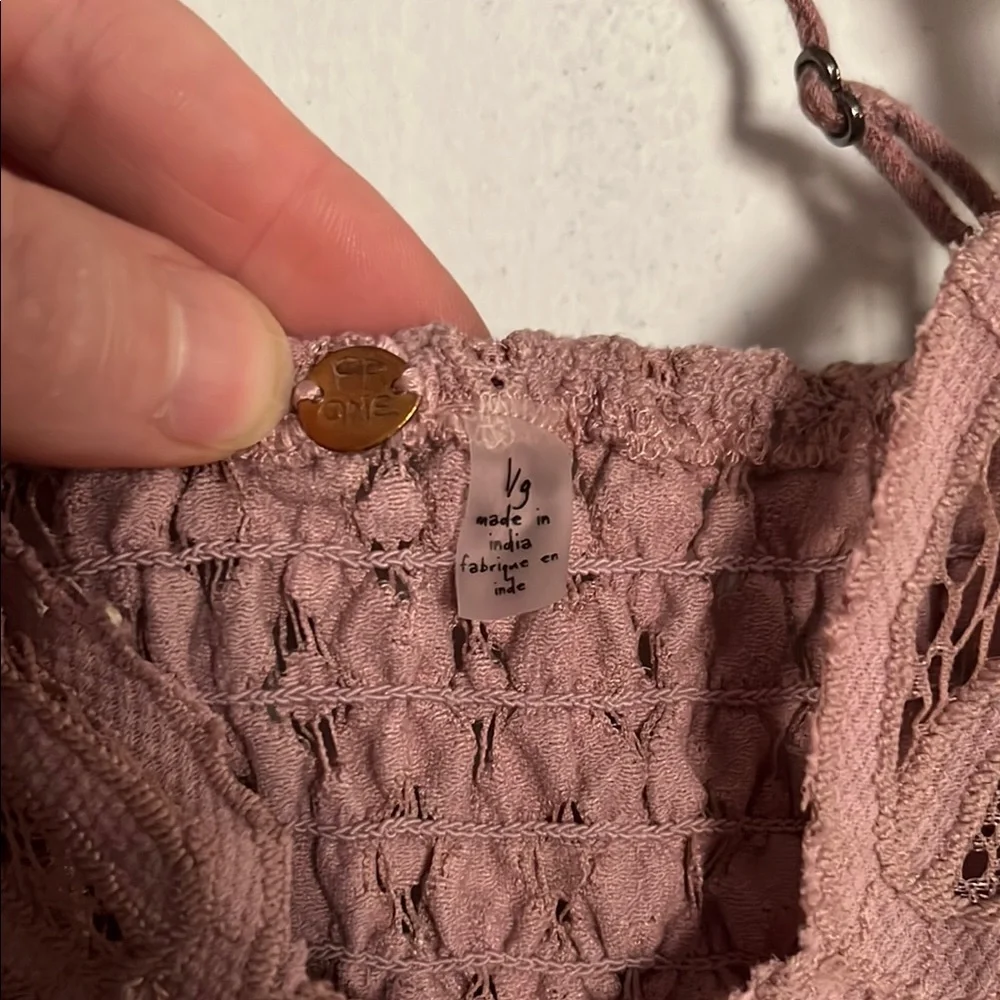 Free People intimates Adele cami. Elegant Lace Trimmed Mauve Top size Large - Picture 4 of 9